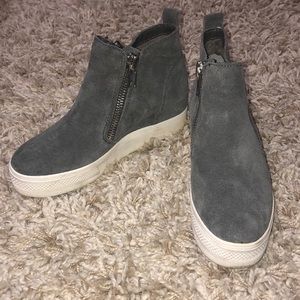 Steve Madden wedgie sneaker